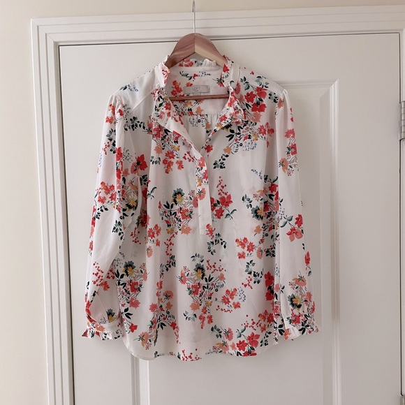 LOFT Tops - Loft Plus Floral Blouse Size 18